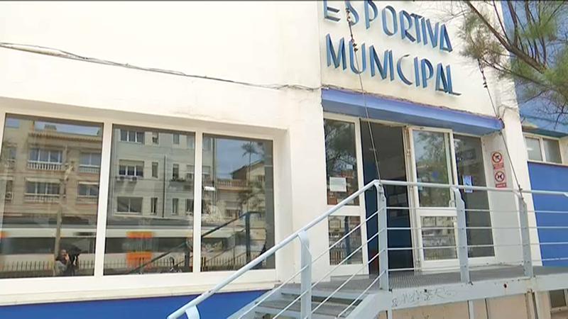 Albiol denuncia que el govern digui que manté els cursos de natació quan un dia abans havia informat del contrari