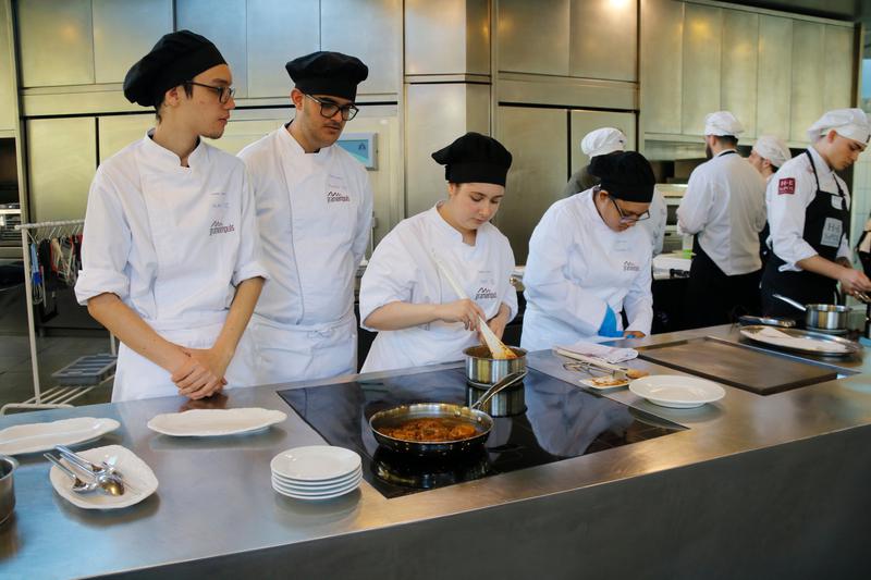 L'escola de restauració colomenca Grameimpuls guanya la Hackató Gastronomia Sostenible