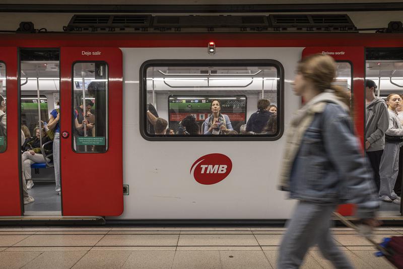 39 nous combois per augmentar la capacitat i freqüència del metro 