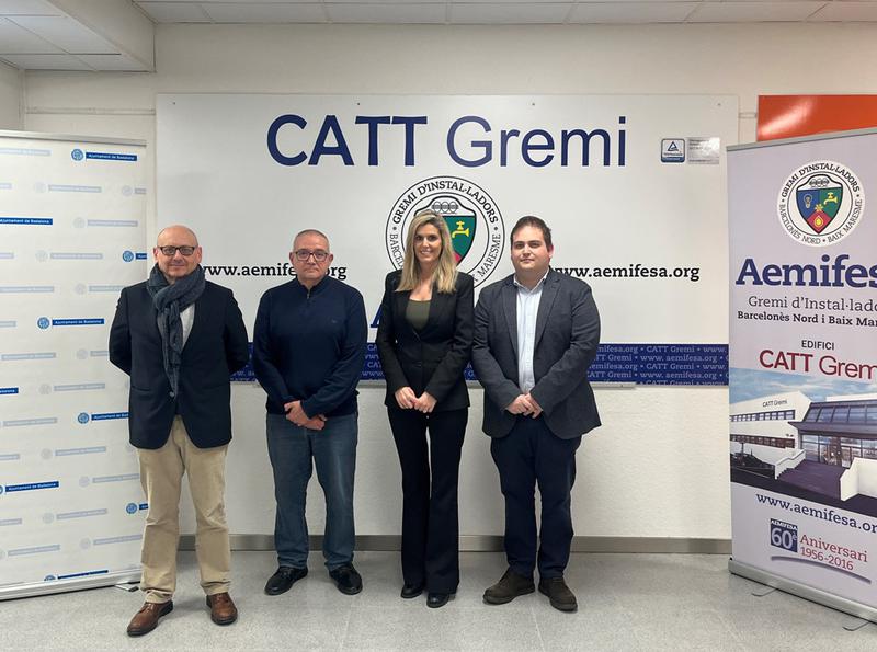 L'Ajuntament i Aemifesa promouen un nou curs per formar joves en el sector de l'electricitat i les telecomunicacions