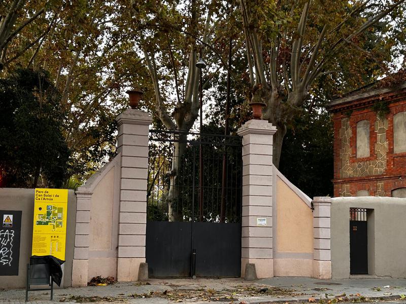 porta ca l'arnus tancat