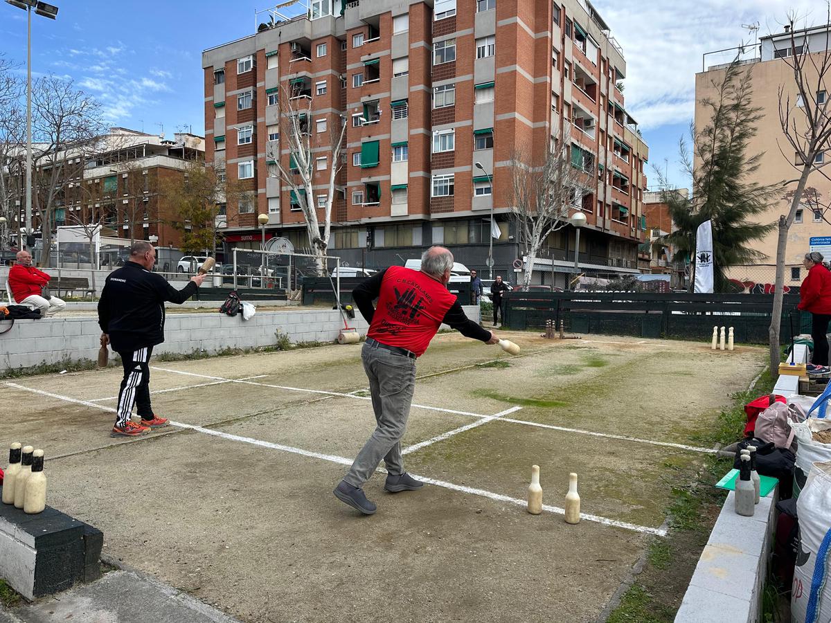 Victòria de mèrit del C.B. Termites Llefià contra C.B. Siuranenc d'Horta (304-274)