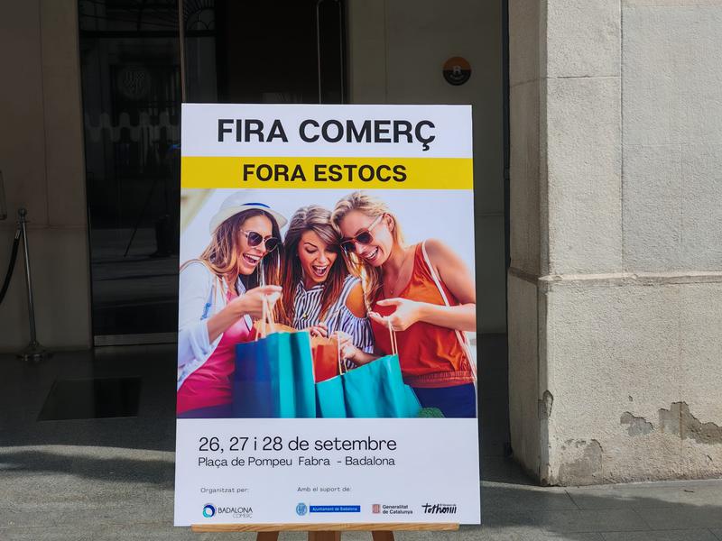 La fira Fora Estocs tornarà a omplir la plaça de Pompeu Fabra amb la varietat comerciant i gastronòmica de Badalona