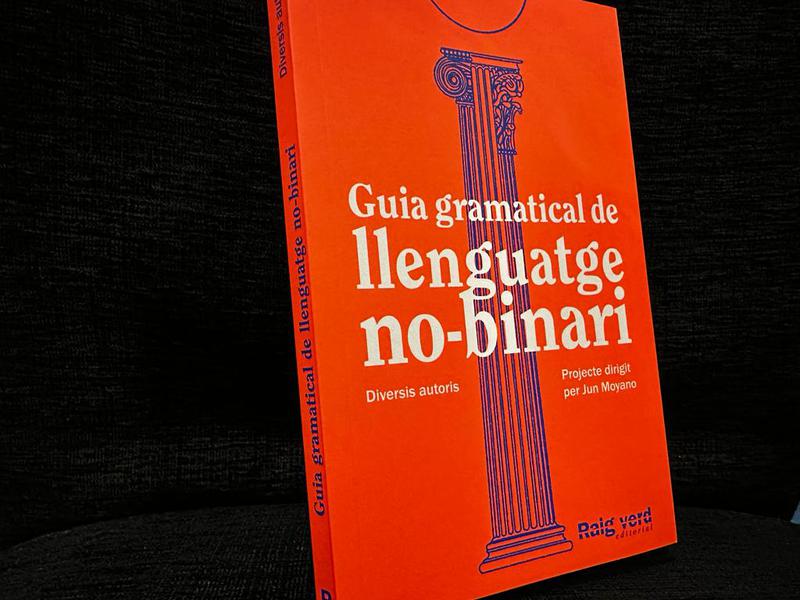 Publiquen una guia per visibilitzar el llenguatge no-binari en català a la societat
