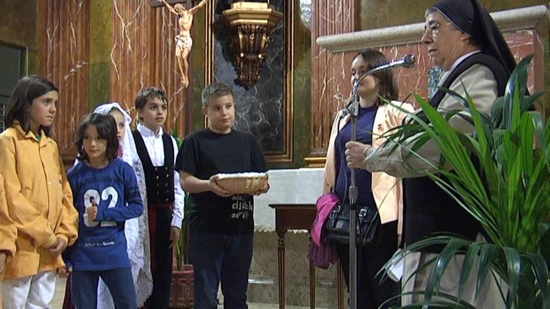 Les entitats de cultura popular denuncien que la Confraria de Sant Anastasi els ha exclòs de l'ofrena d'ous a les clarisses