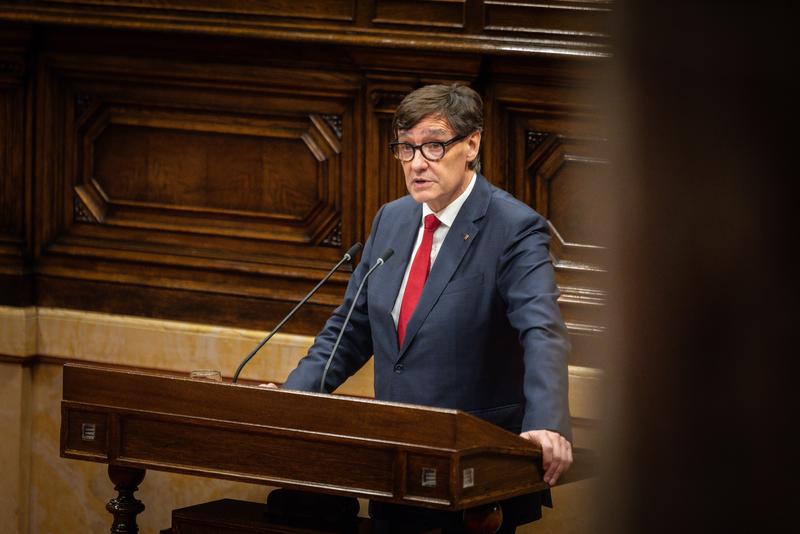 Illa anuncia la construcció de 210.000 pisos més per fer front a la crisi de l'habitatge