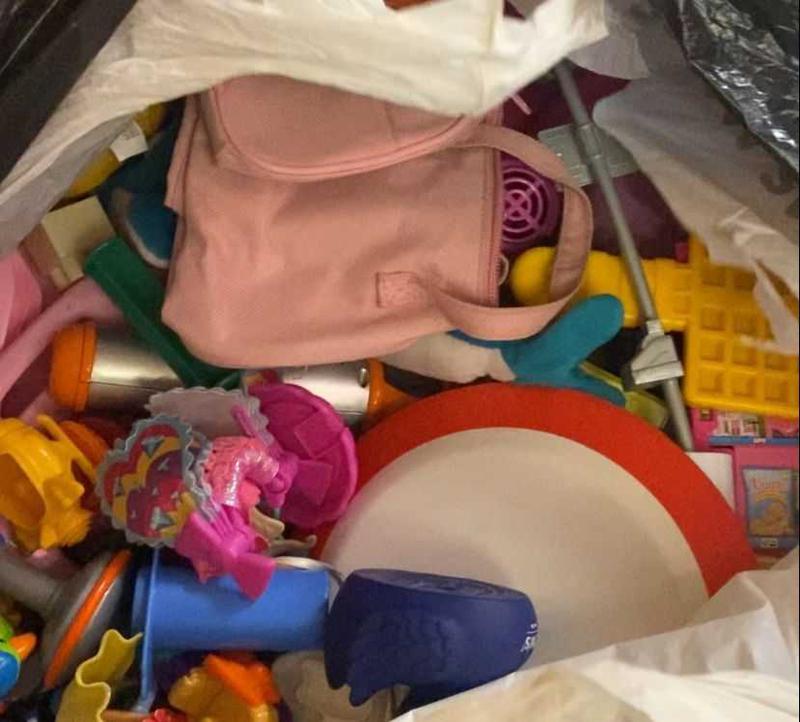 La campanya Cap Infant sense Joguina reparteix a Badalona 426 joguines a infants de famílies vulnerables