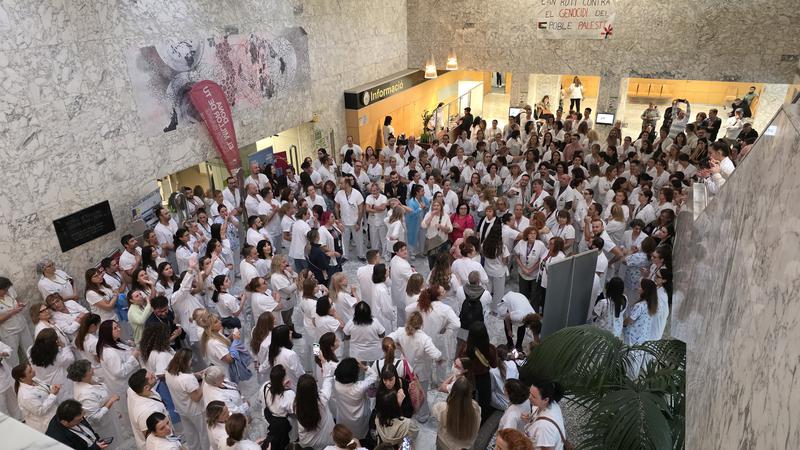 El personal sanitari de l'hospital Germans Trias i Pujol reclama més personal