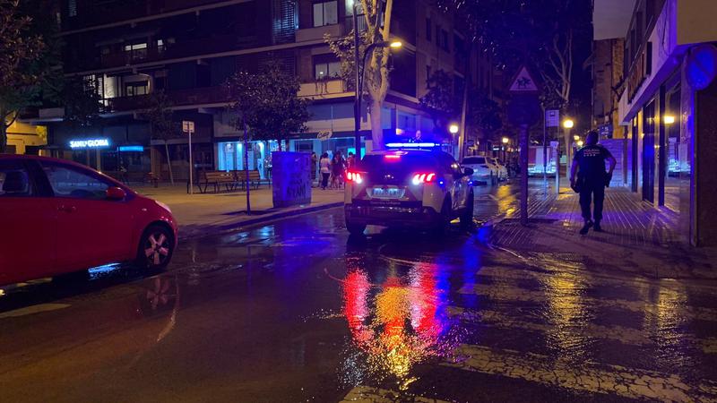 Fuita aigua carrer Arbres