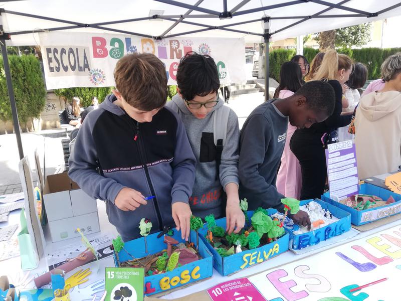 Consciència planetària a la plaça de Trafalgar