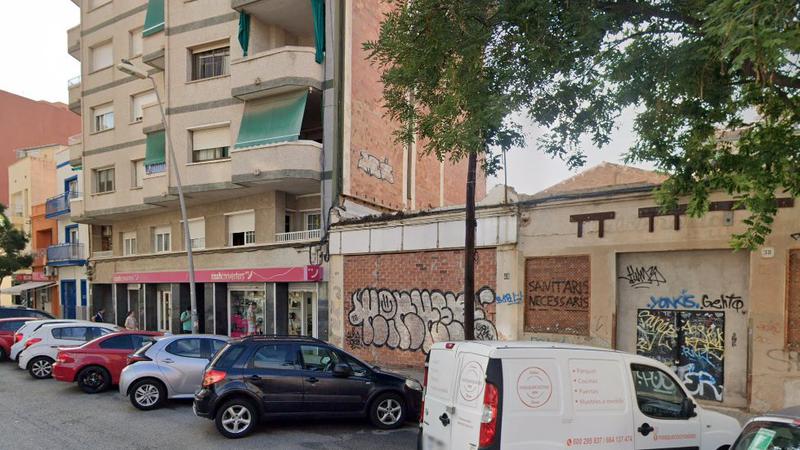Assalt amb violència en un establiment de l'avinguda Alfons XIII