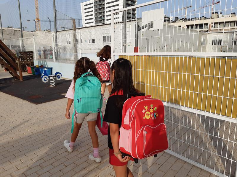 Els republicans proposen 'jugar al pati en català'