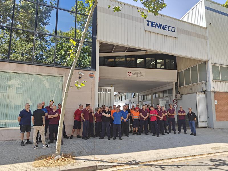Els treballadors de Tenneco defensen la planta i neguen riscos per a la salut
