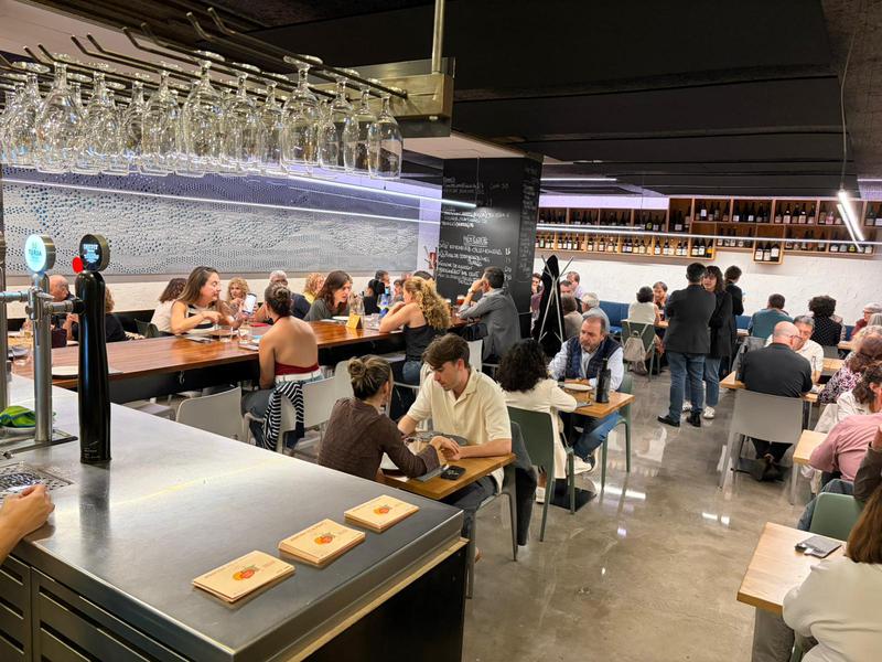 El Bar Verat de Santa Coloma de Gramenet se suma al Gastrorecup, el sopar en contra del malbaratament alimentari