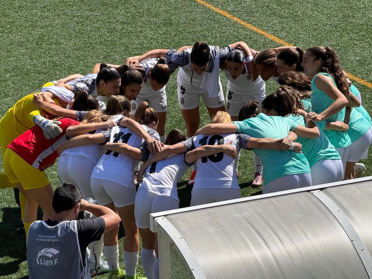 lona-sant-adria-a-90-minuts-de-lascens-a-primera-federacio