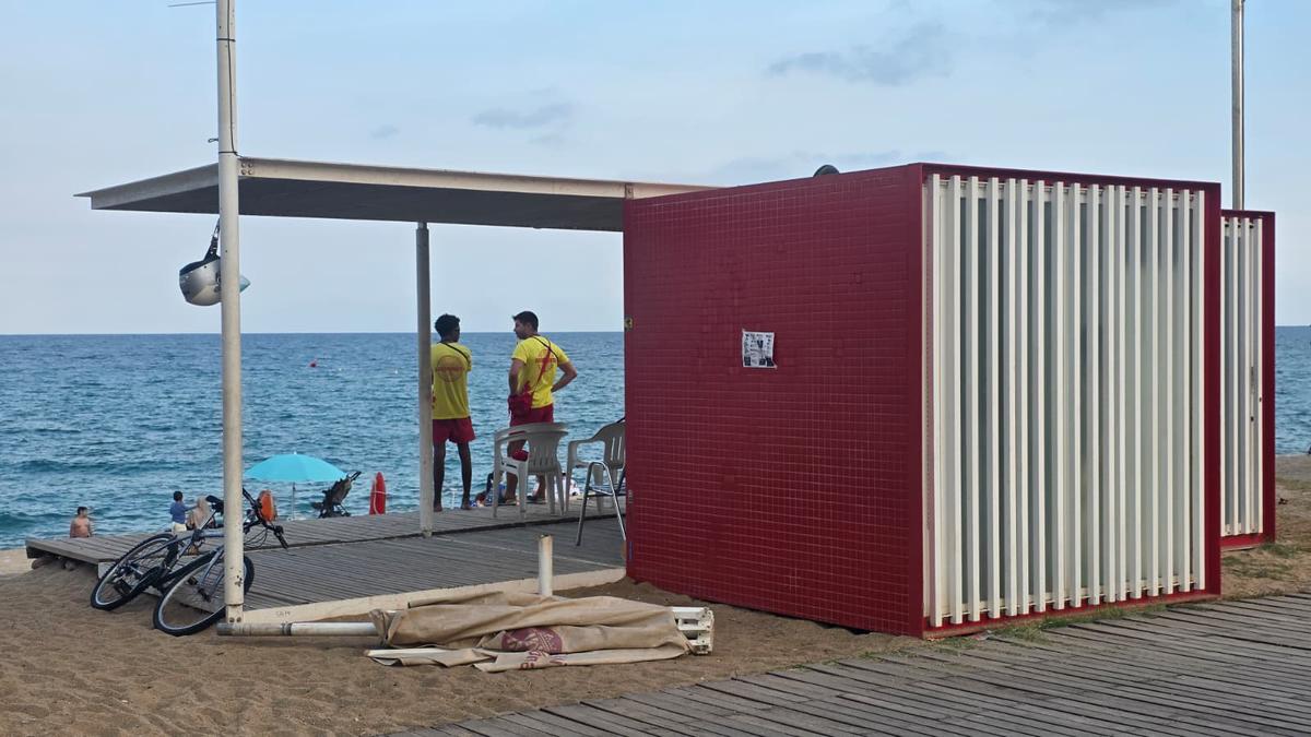 el-servei-de-socorrisme-dona-una-cobertura-de-dotze-hores-al-litoral-badaloni