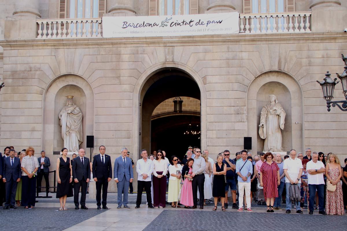 homenatge atemptats 17 agost 2017 barcelona.jpg