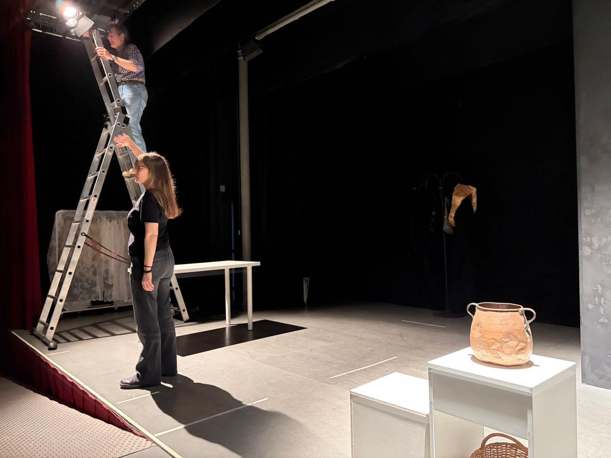 obra invisibles la farsant (3).jpeg