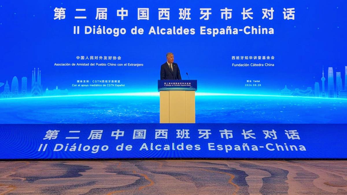 xavier-garcia-albiol-aposta-per-reforcar-la-relacio-economica-amb-la-xina