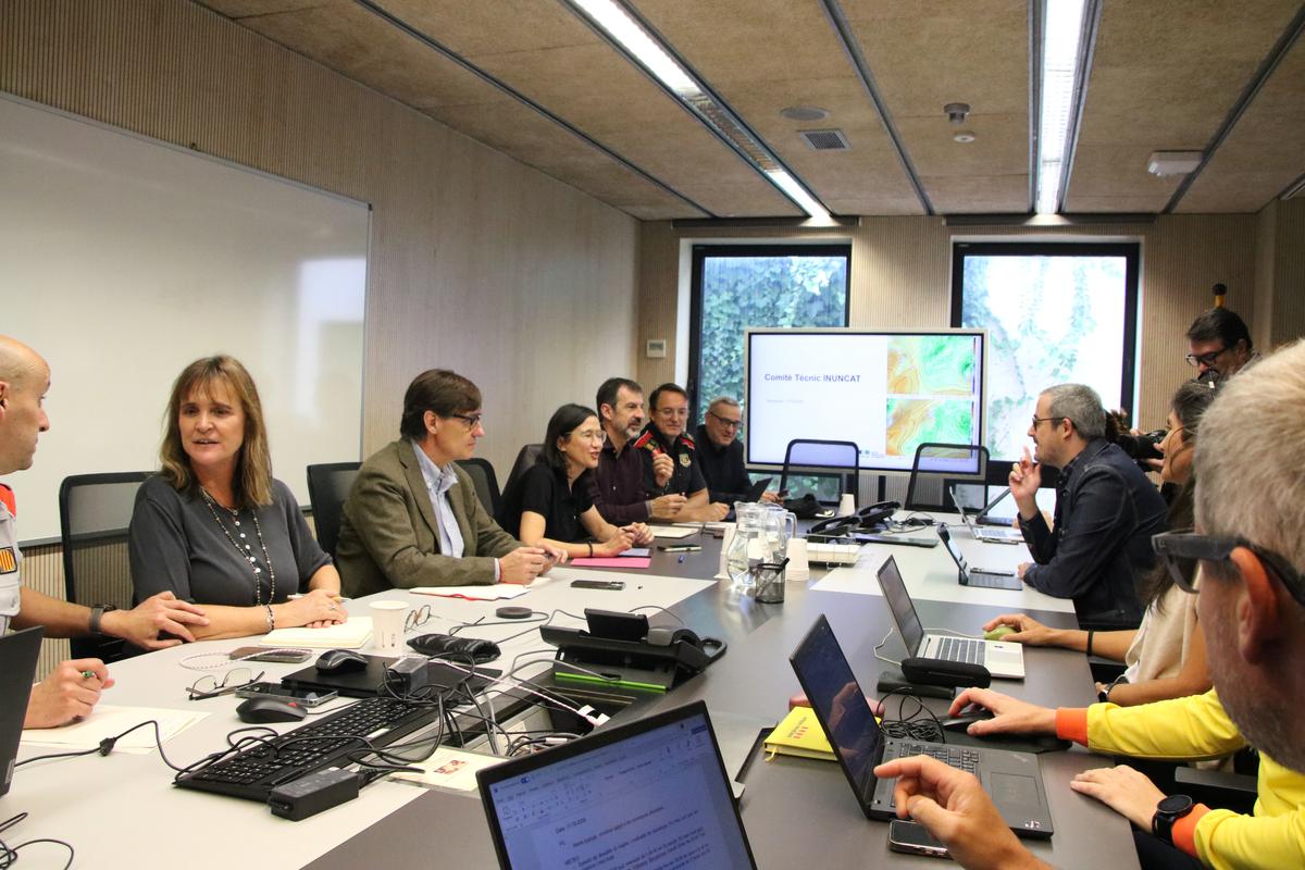 Reunio CECAT pluges.jpg