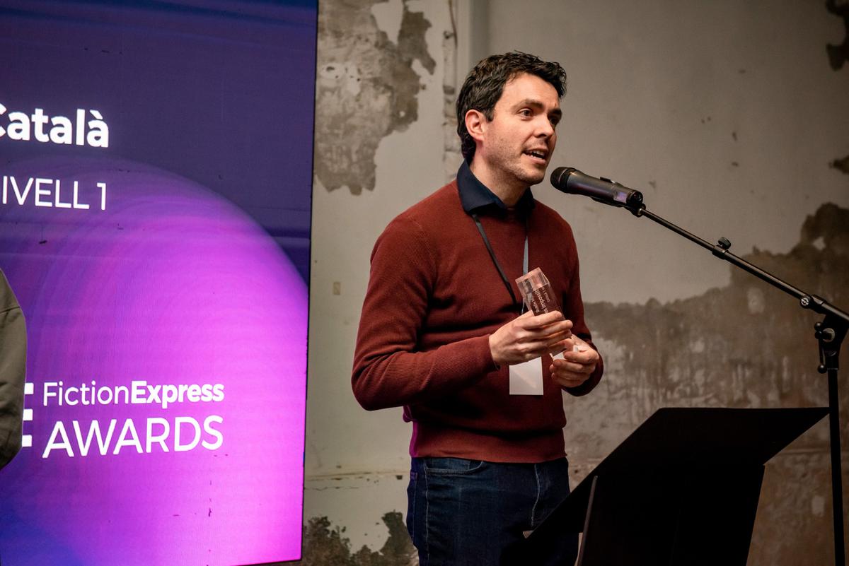 ruben-montana-rep-el-premi-fiction-express-2025-pel-seu-relat-en-cesc-i-les-besties-impossibles