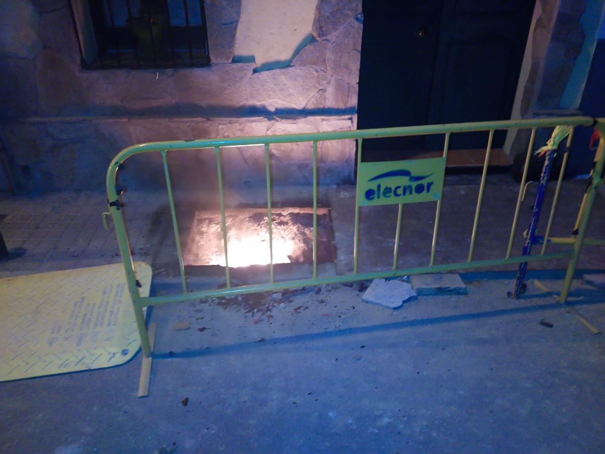 veins-del-progres-denuncien-incendis-i-talls-de-llum-pel-mal-estat-del-cablejat-electric