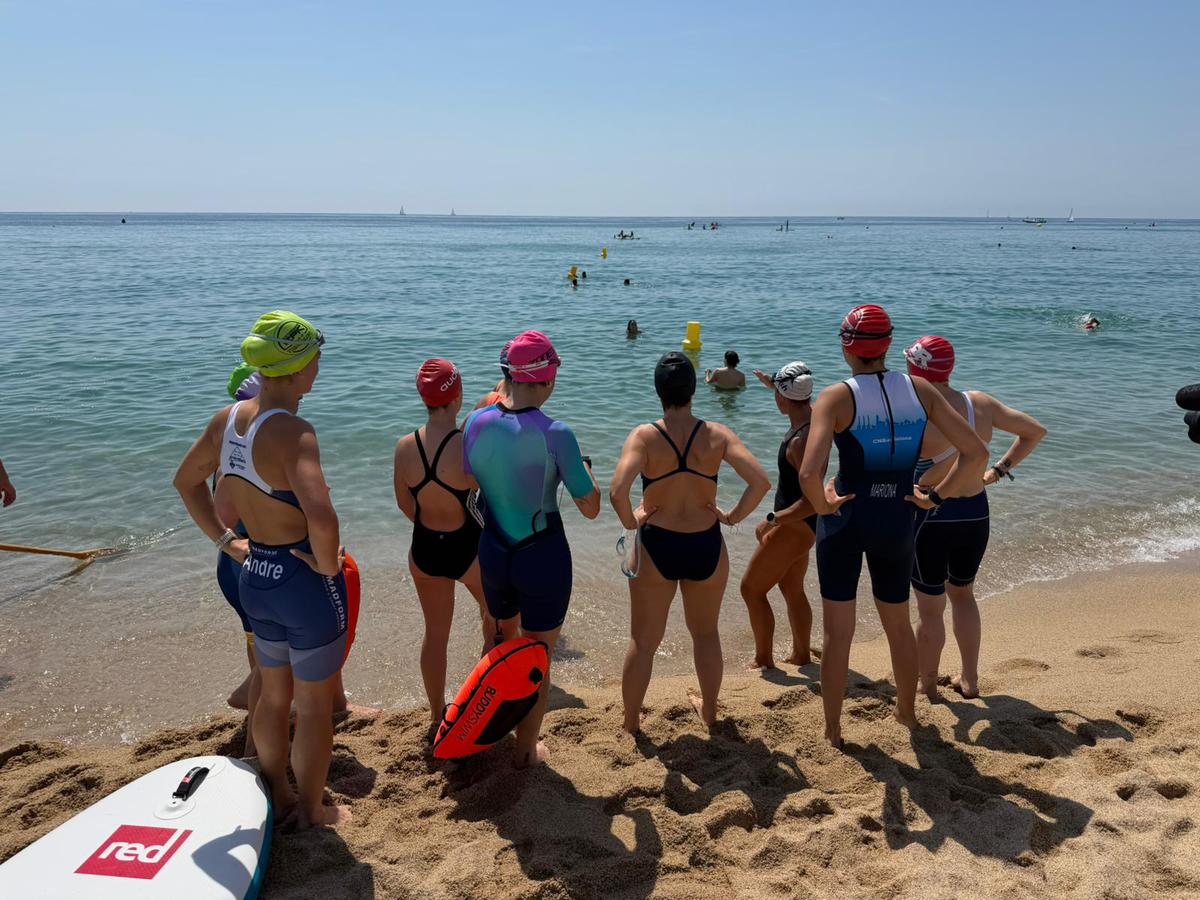 la-federacio-de-triatlo-impulsa-lesport-femeni-amb-una-jornada-daquatlo-a-badalona