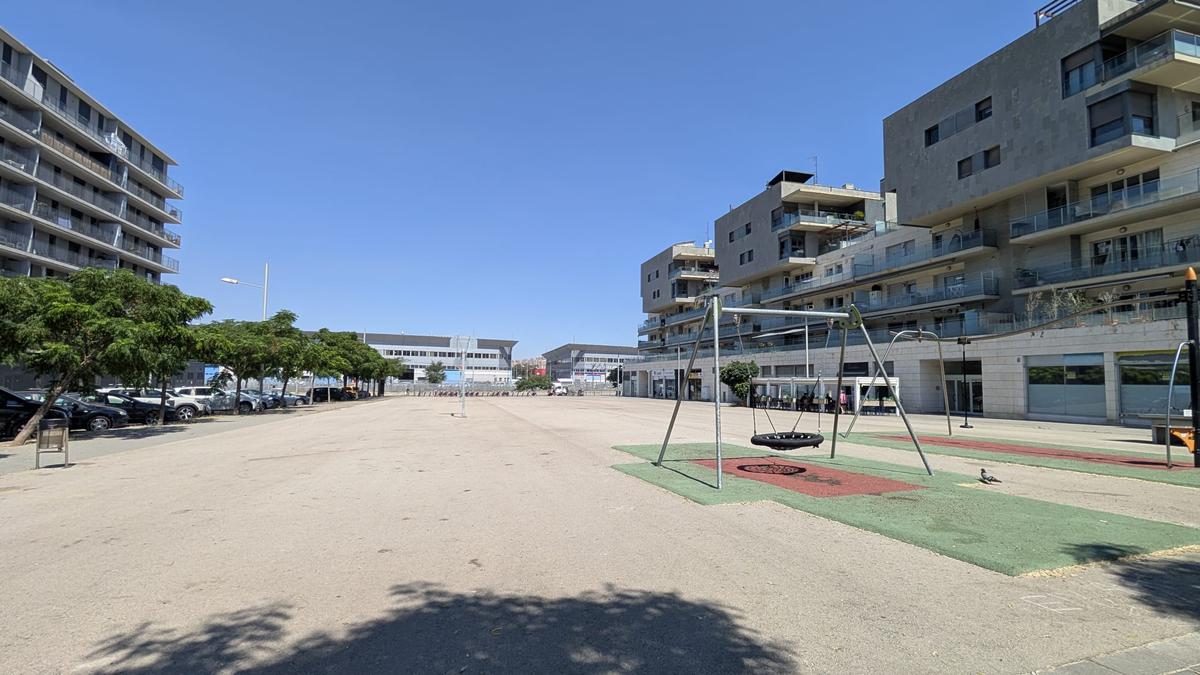 PLAÇA CIMENT LA MORA.jpg