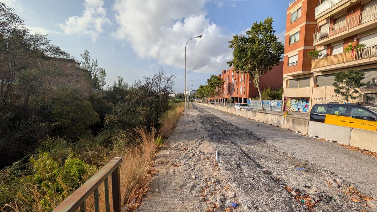 la-taula-de-mobilitat-reclama-carril-bus-a-joan-daustria