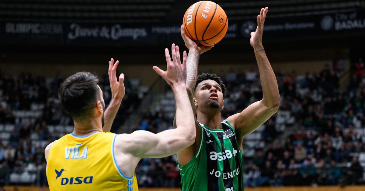 la-penya-visita-el-nou-congost-amb-el-cap-a-atenes