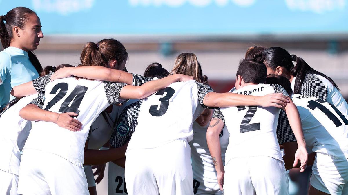 el-badalona-women-encarrila-les-renovacions