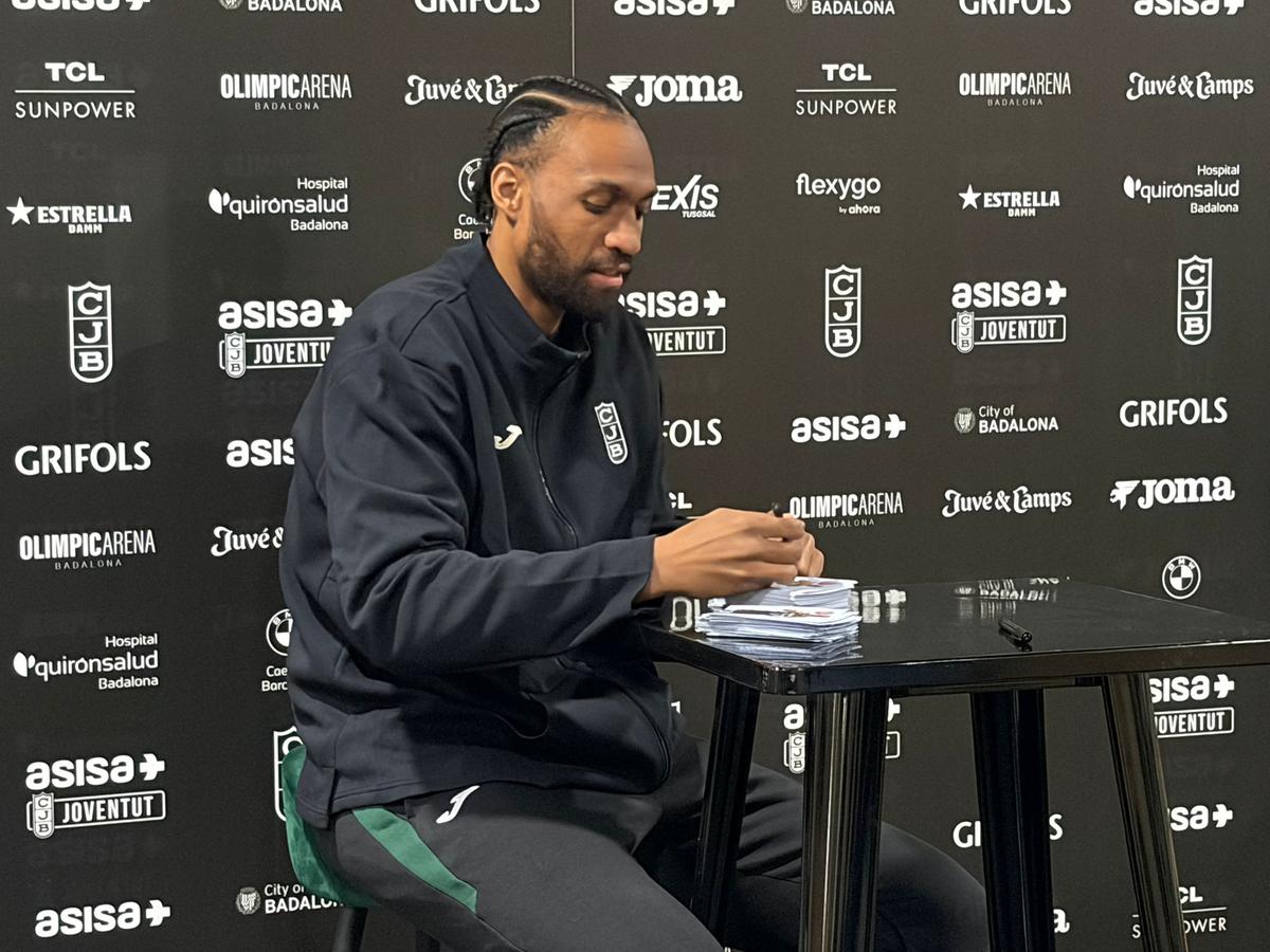 jabari-parker-apunta-alt-i-marca-com-a-objectiu-conquerir-la-bcl