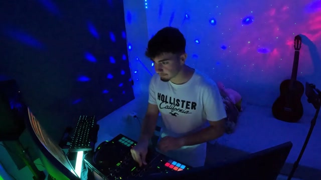 aquest-estiu-radio-ciutat-de-badalona-aposta-per-la-musica